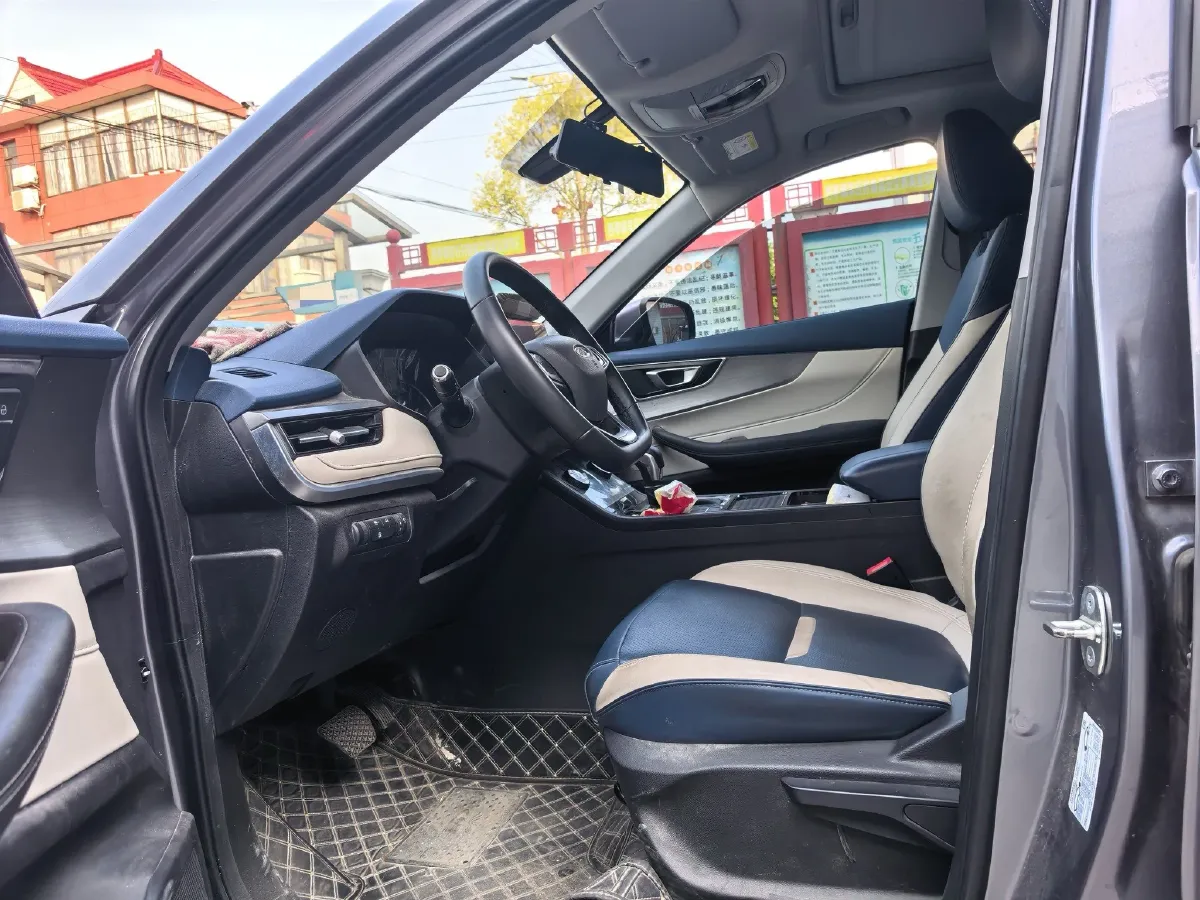 2023 Chery Tiggo 5x 1.5L 120HP L4 CVT,autocango,china used car exporter,china ev exporter,chinese used car exporter,chinese used ev exporter