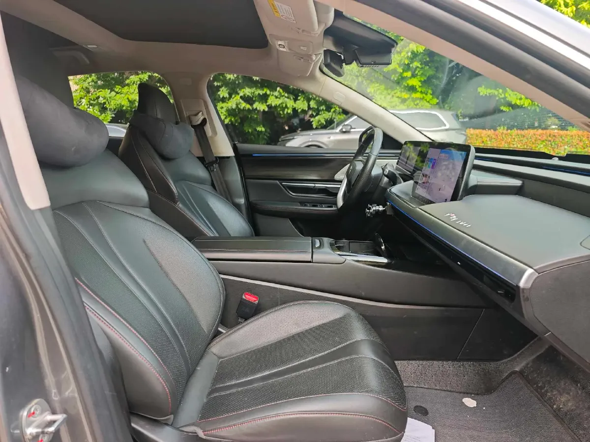 2021 Xpeng P7 BEV 60.2KWH,autocango,china used car exporter,china ev exporter,chinese used car exporter,chinese used ev exporter