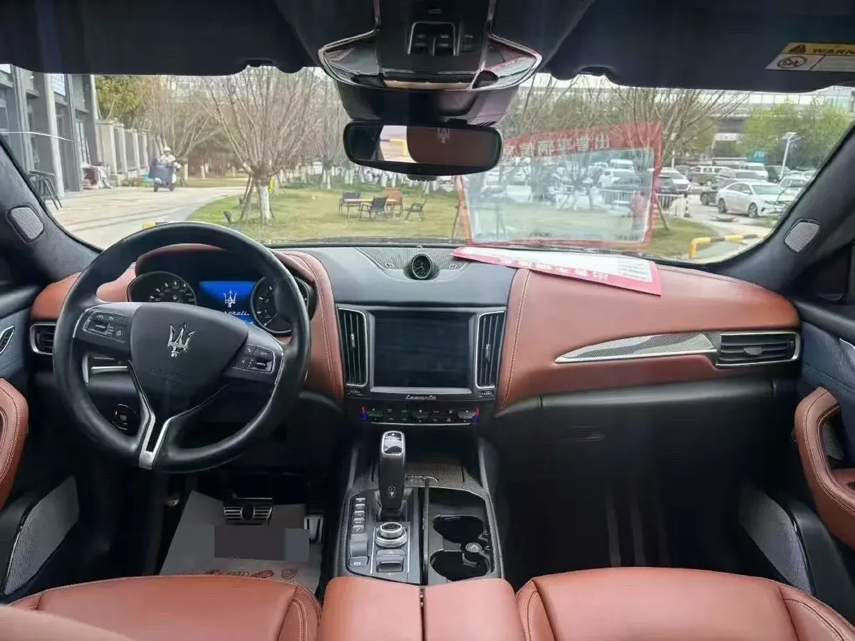 2019 Maserati Levante 3.0T 350HP V6 8AT,autocango,china used car exporter,china ev exporter,chinese used car exporter,chinese used ev exporter
