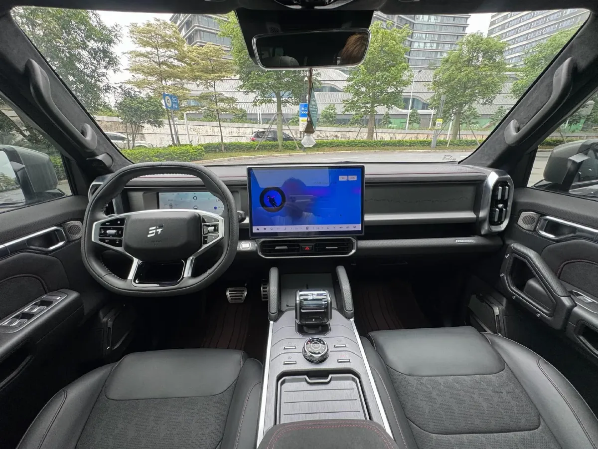 2023 Jetour Traveller 2.0T 254HP L4 8AT,autocango,china used car exporter,china ev exporter,chinese used car exporter,chinese used ev exporter
