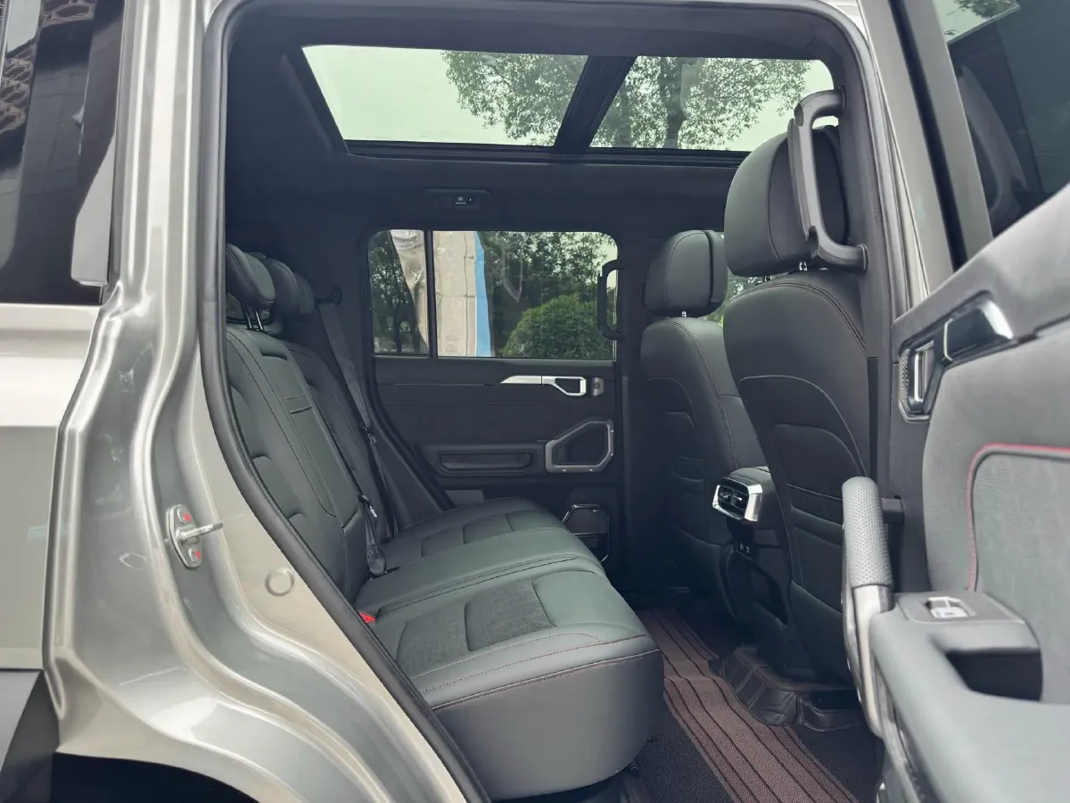 2023 Jetour Traveller 2.0T 254HP L4 8AT,autocango,china used car exporter,china ev exporter,chinese used car exporter,chinese used ev exporter