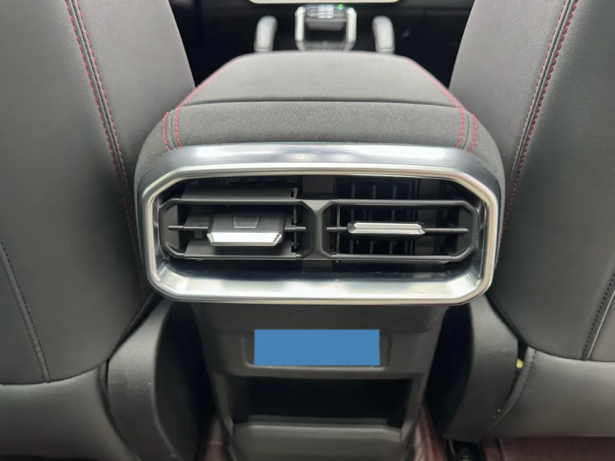 2023 Jetour Traveller 2.0T 254HP L4 8AT,autocango,china used car exporter,china ev exporter,chinese used car exporter,chinese used ev exporter