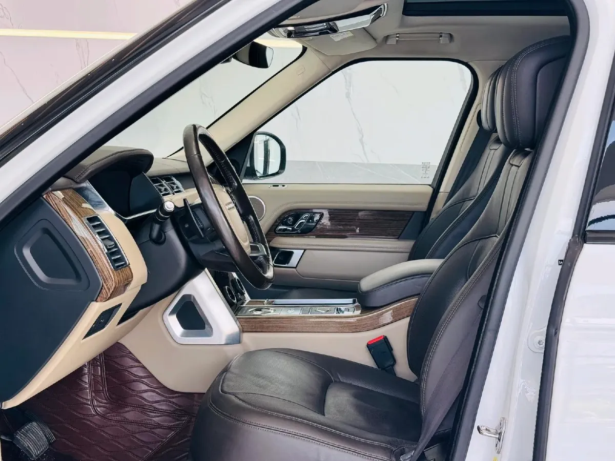 2018 Land Rover Range Rover Evoque 2.0T 241HP L4 9AT,autocango,china used car exporter,china ev exporter,chinese used car exporter,chinese used ev exporter