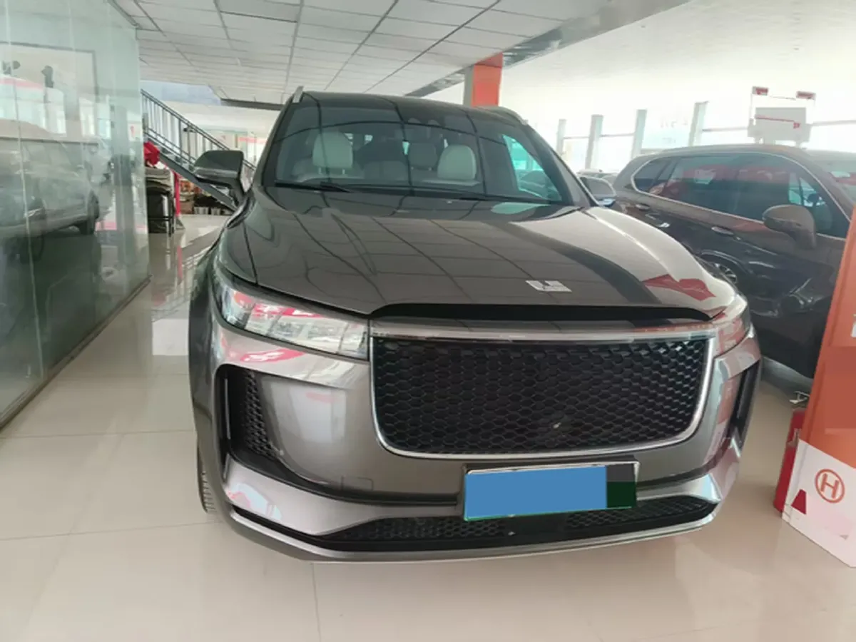 2020 Li ONE Range Extended 131HP REEV 40.5KWH,autocango,china used car exporter,china ev exporter,chinese used car exporter,chinese used ev exporter