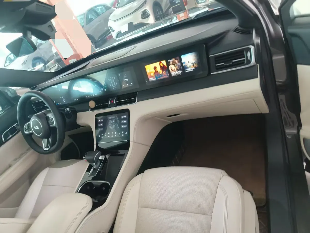 2020 Li ONE Range Extended 131HP REEV 40.5KWH,autocango,china used car exporter,china ev exporter,chinese used car exporter,chinese used ev exporter