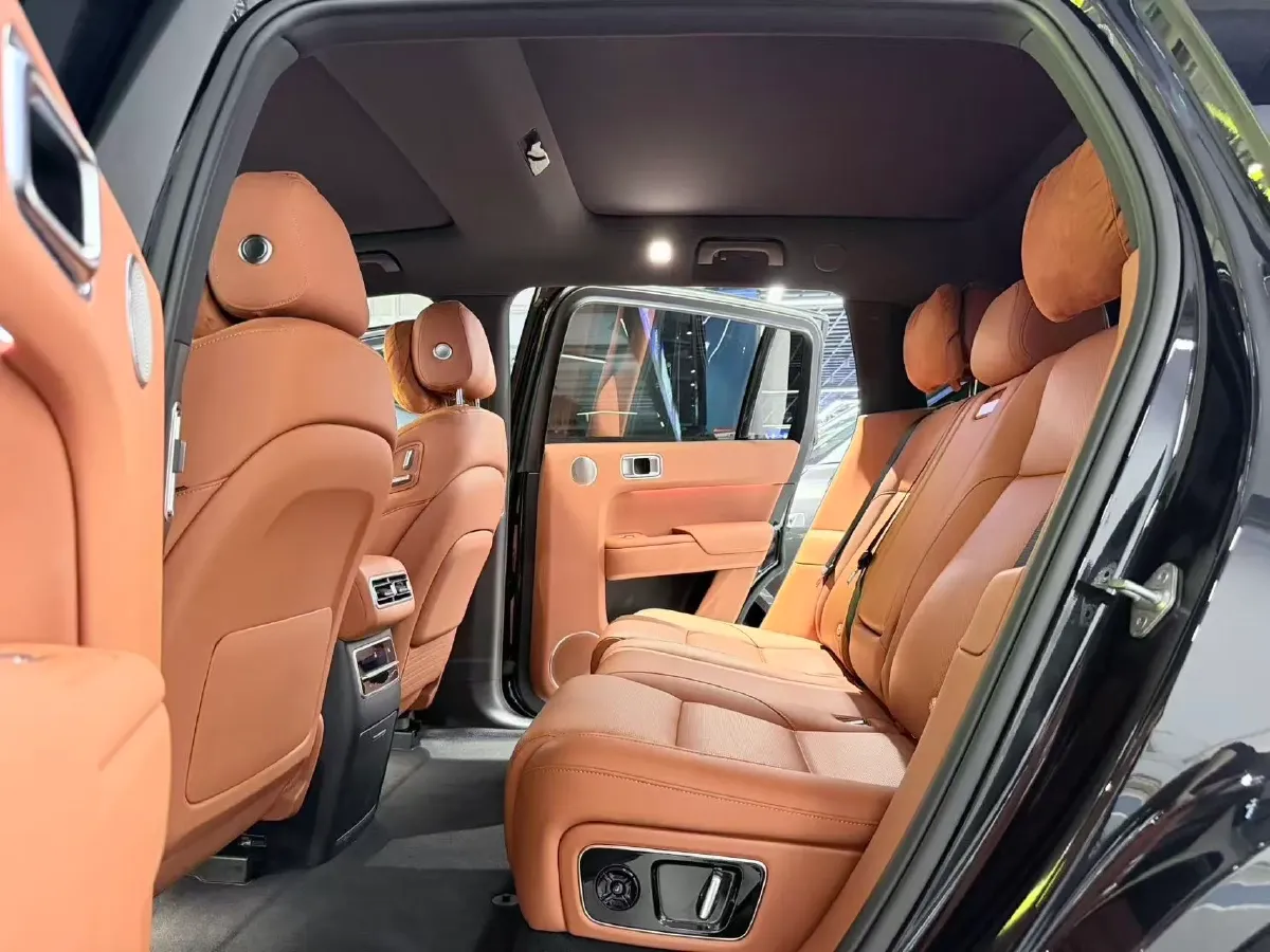 2023 Li L7 Range Extended 154HP REEV 40.9KWH,autocango,china used car exporter,china ev exporter,chinese used car exporter,chinese used ev exporter