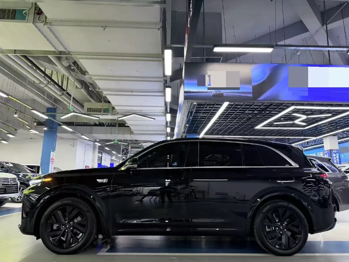 2023 Li L7 Range Extended 154HP REEV 40.9KWH,autocango,china used car exporter,china ev exporter,chinese used car exporter,chinese used ev exporter