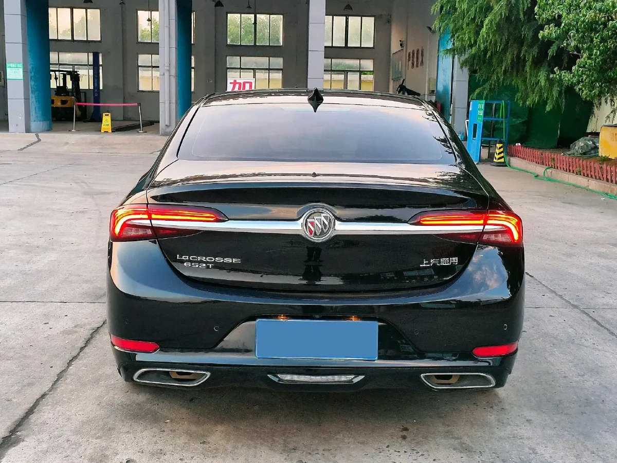 2021 Buick Larcosse 2.0T 237HP L4 9AT,autocango,china used car exporter,china ev exporter,chinese used car exporter,chinese used ev exporter