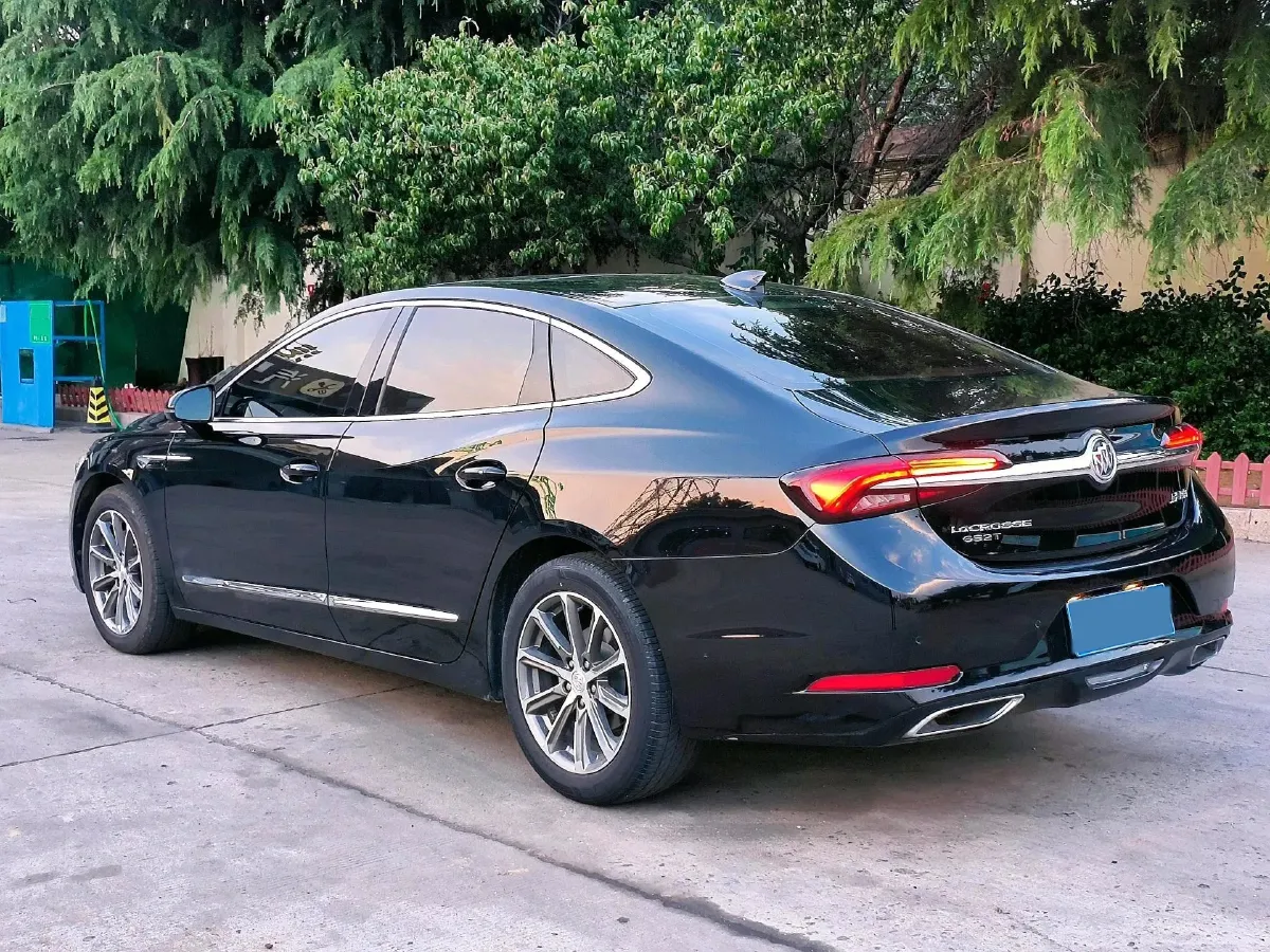 2021 Buick Larcosse 2.0T 237HP L4 9AT,autocango,china used car exporter,china ev exporter,chinese used car exporter,chinese used ev exporter