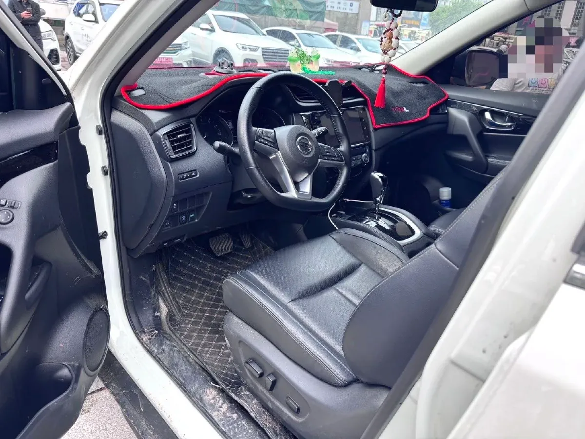 2023 Nissan X-Trail 2.0L 151HP L4 CVT,autocango,china used car exporter,china ev exporter,chinese used car exporter,chinese used ev exporter