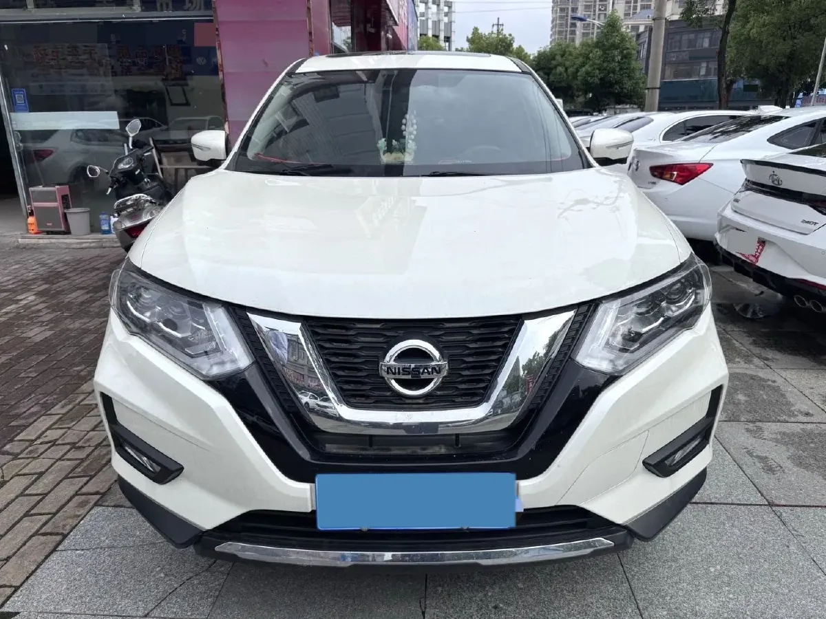 2023 Nissan X-Trail 2.0L 151HP L4 CVT,autocango,china used car exporter,china ev exporter,chinese used car exporter,chinese used ev exporter