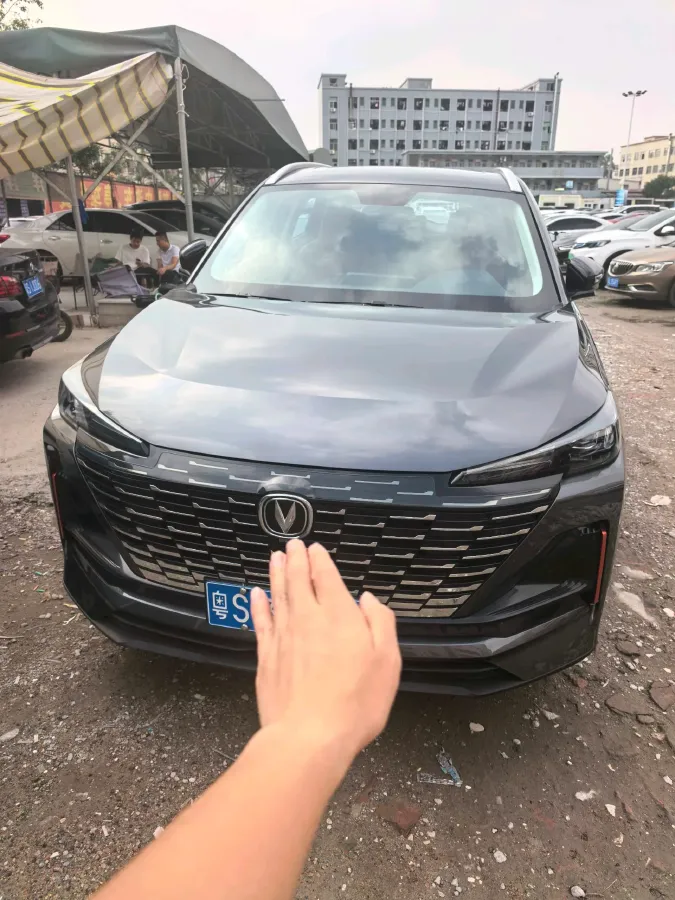 2022 ChangAn Oshan X7 Plus 1.5T 188HP L4 7DCT,autocango,china used car exporter,china ev exporter,chinese used car exporter,chinese used ev exporter
