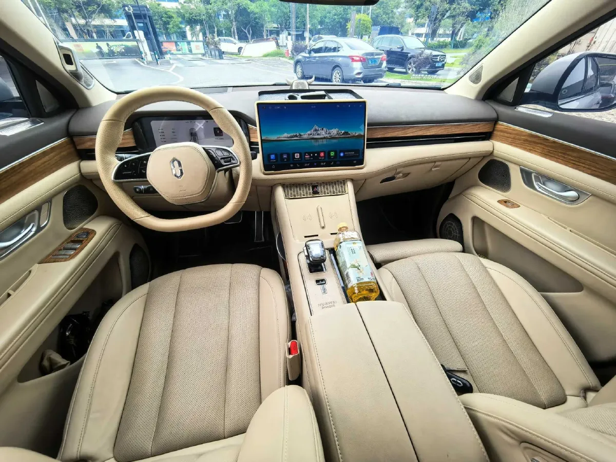 2024 AITO AITO M7 1.5T 152HP L4 REEV 40KWH,autocango,china used car exporter,china ev exporter,chinese used car exporter,chinese used ev exporter