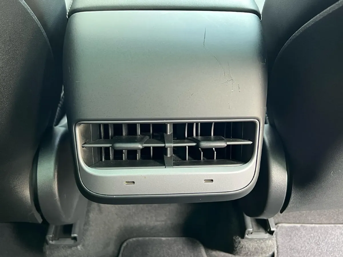2022 Tesla Model Y BEV 60KWH,autocango,china used car exporter,china ev exporter,chinese used car exporter,chinese used ev exporter