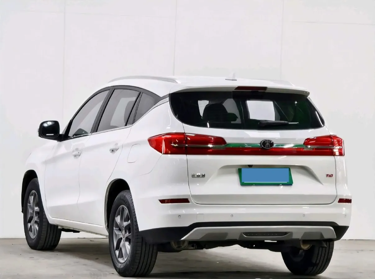 2019 BYD Song 1.5T 154HP L4 6MT,autocango,china used car exporter,china ev exporter,chinese used car exporter,chinese used ev exporter