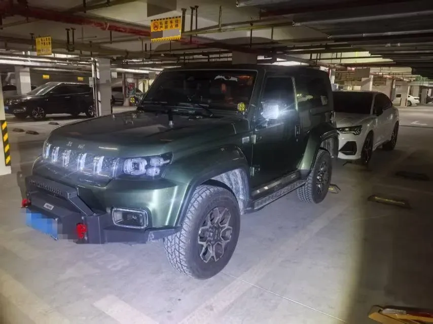2023 Beijing BJ40 2.0T 224HP L4 8AT,autocango,china used car exporter,china ev exporter,chinese used car exporter,chinese used ev exporter