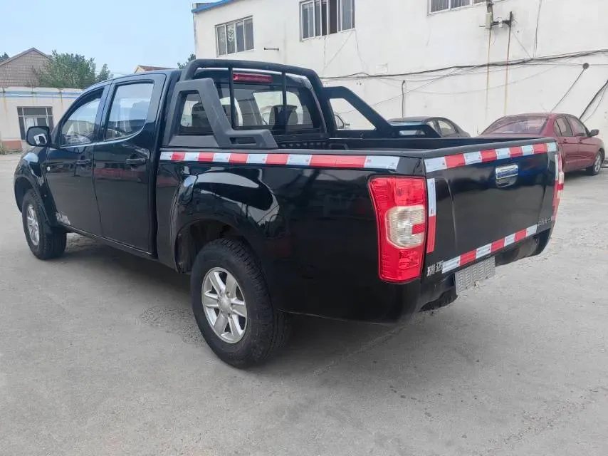 2018 Isuzu Taga 3.0T 131HP L4 5MT,autocango,china used car exporter,china ev exporter,chinese used car exporter,chinese used ev exporter