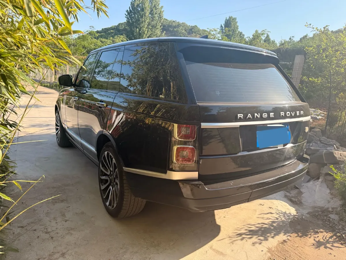 2018 Land Rover Range Rover Evoque 2.0T 241HP L4 9AT,autocango,china used car exporter,china ev exporter,chinese used car exporter,chinese used ev exporter
