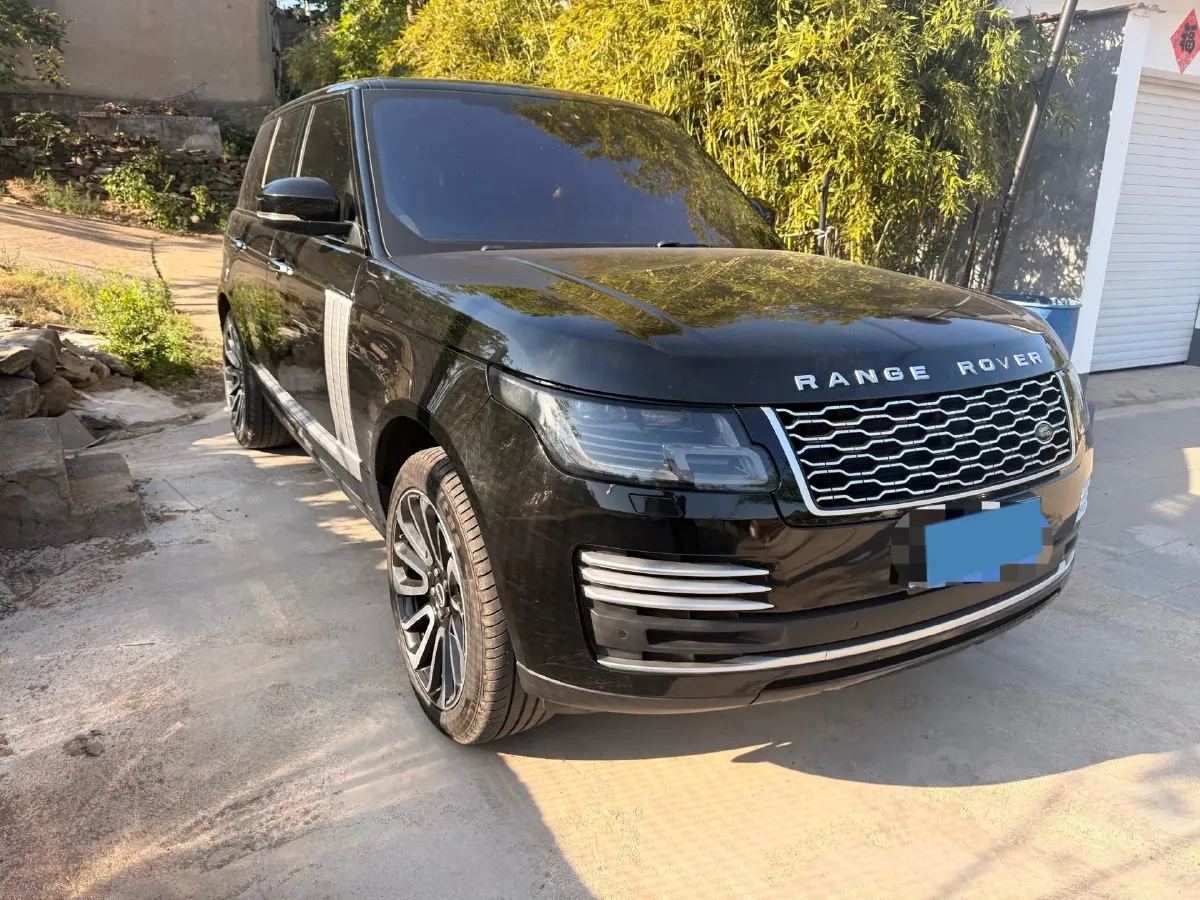 2018 Land Rover Range Rover Evoque 2.0T 241HP L4 9AT,autocango,china used car exporter,china ev exporter,chinese used car exporter,chinese used ev exporter