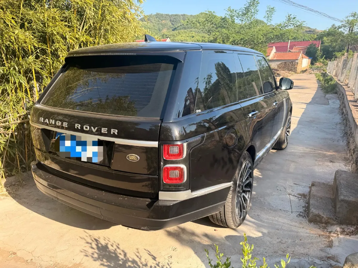 2018 Land Rover Range Rover Evoque 2.0T 241HP L4 9AT,autocango,china used car exporter,china ev exporter,chinese used car exporter,chinese used ev exporter