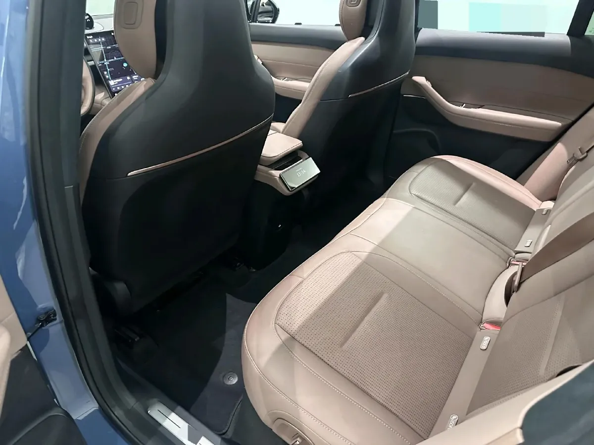 2024 NIO ES6 BEV 75KWH,autocango,china used car exporter,china ev exporter,chinese used car exporter,chinese used ev exporter