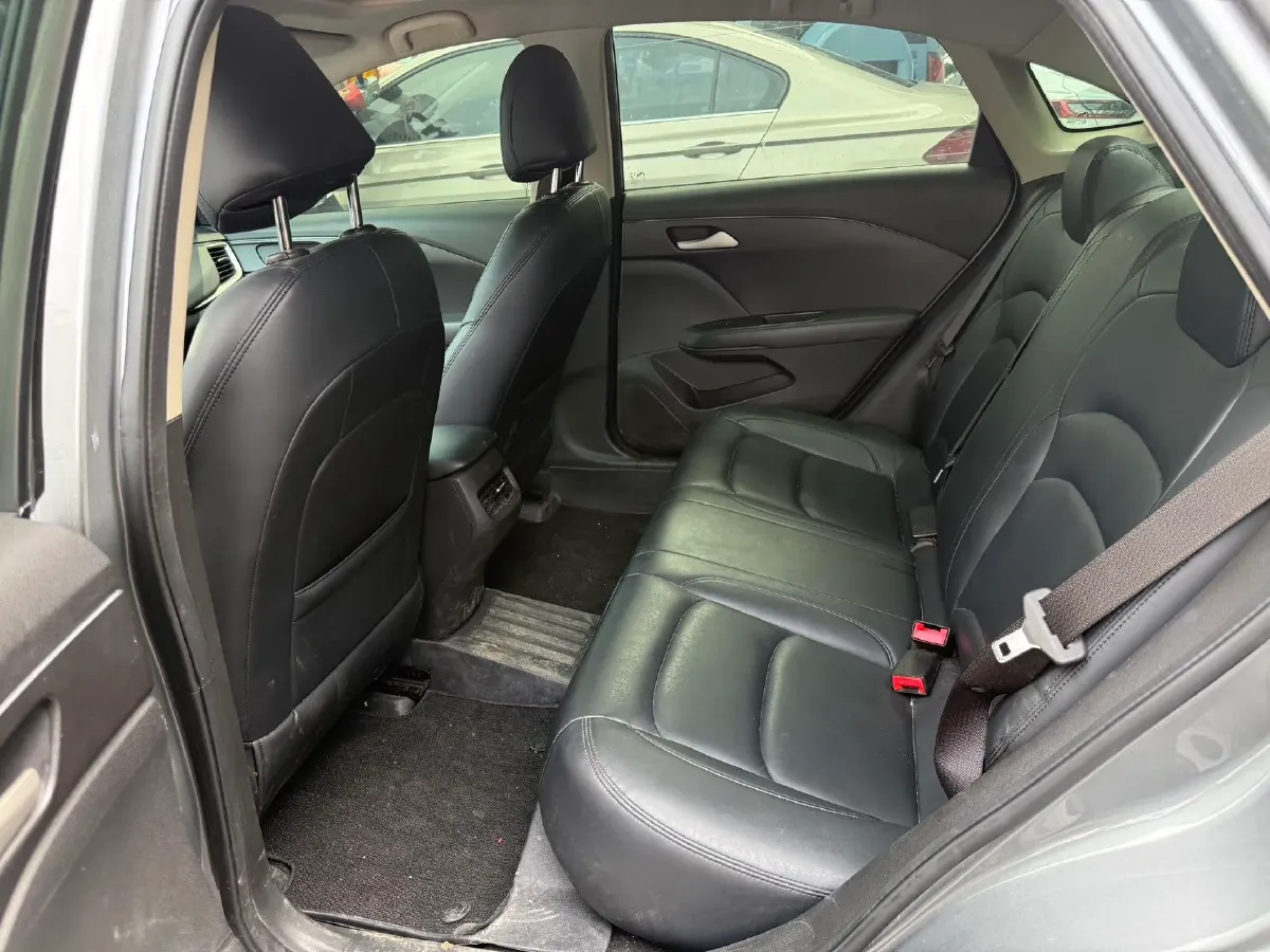 2019 Chevrolet Monza 1.0T 125HP L3 6DCT,autocango,china used car exporter,china ev exporter,chinese used car exporter,chinese used ev exporter