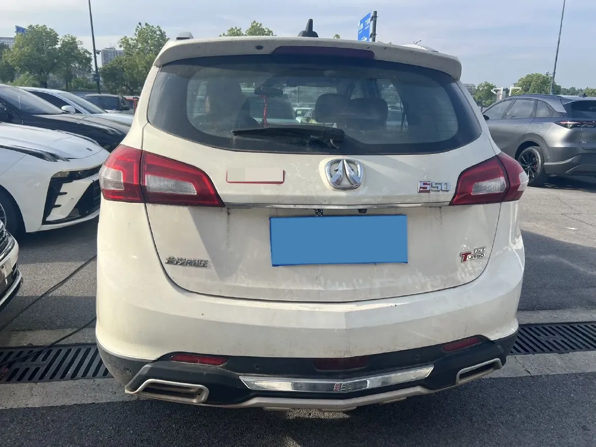 2016 BAIC WeiWang S50 1.5T 150HP L4 CVT,autocango,china used car exporter,china ev exporter,chinese used car exporter,chinese used ev exporter
