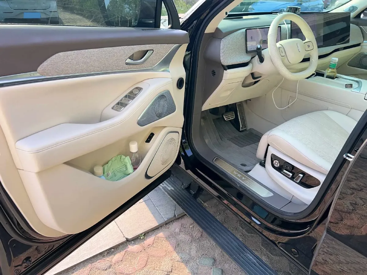 2025 WEY BlueMountain 1.5T 170HP L4 4DHT PHEV 52.3KWH,autocango,china used car exporter,china ev exporter,chinese used car exporter,chinese used ev exporter