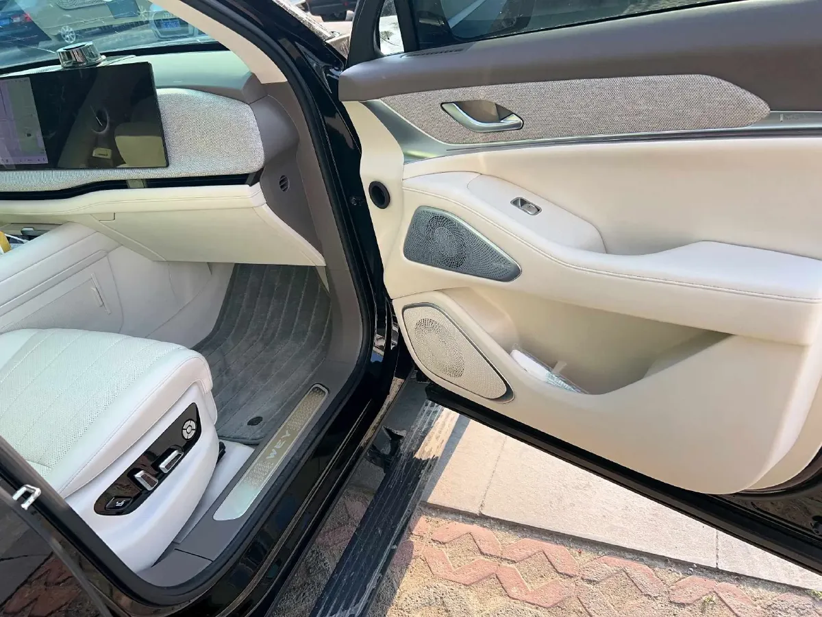 2025 WEY BlueMountain 1.5T 170HP L4 4DHT PHEV 52.3KWH,autocango,china used car exporter,china ev exporter,chinese used car exporter,chinese used ev exporter
