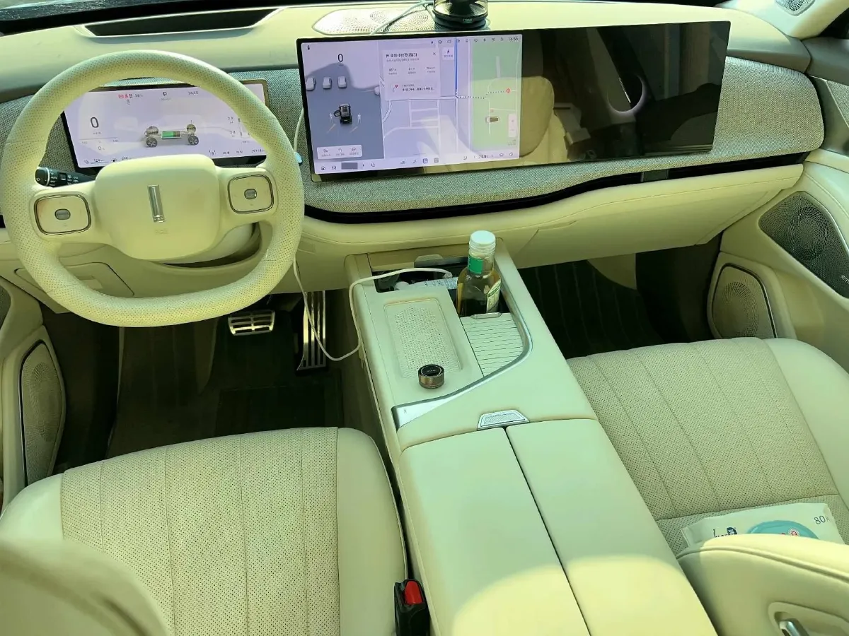 2025 WEY BlueMountain 1.5T 170HP L4 4DHT PHEV 52.3KWH,autocango,china used car exporter,china ev exporter,chinese used car exporter,chinese used ev exporter