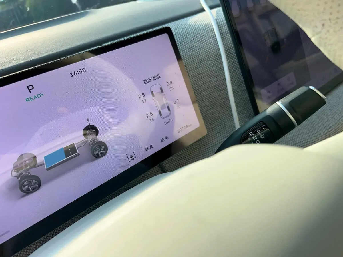 2025 WEY BlueMountain 1.5T 170HP L4 4DHT PHEV 52.3KWH,autocango,china used car exporter,china ev exporter,chinese used car exporter,chinese used ev exporter