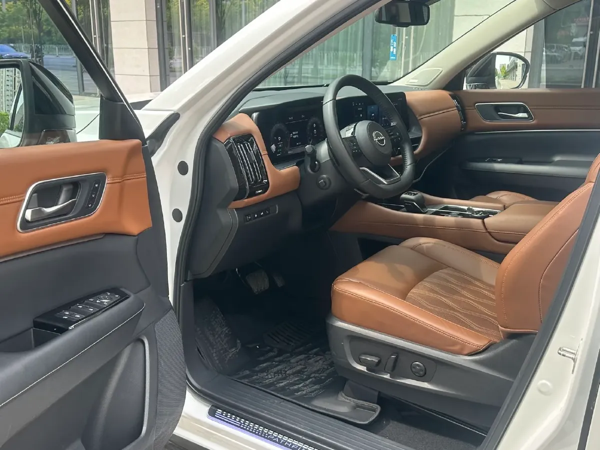 2024 Nissan Pathfinder 2.0T 252HP L4 9AT,autocango,china used car exporter,china ev exporter,chinese used car exporter,chinese used ev exporter