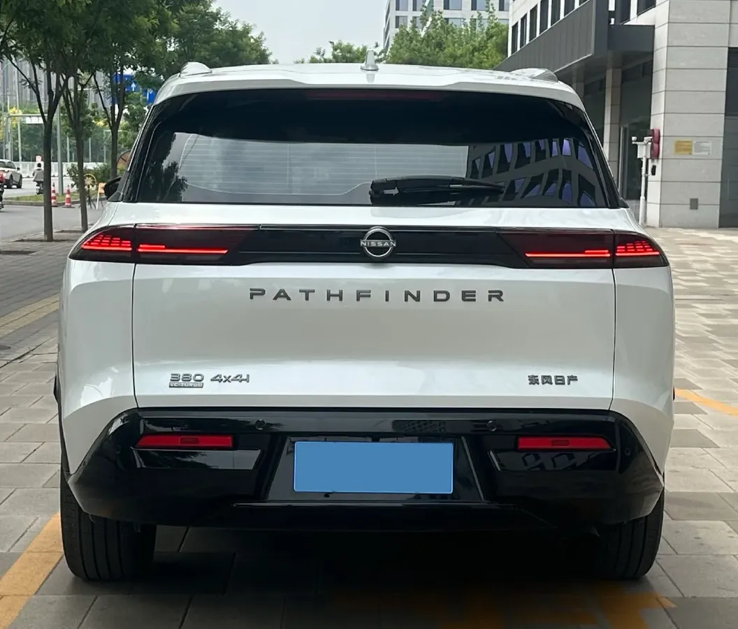 2024 Nissan Pathfinder 2.0T 252HP L4 9AT,autocango,china used car exporter,china ev exporter,chinese used car exporter,chinese used ev exporter