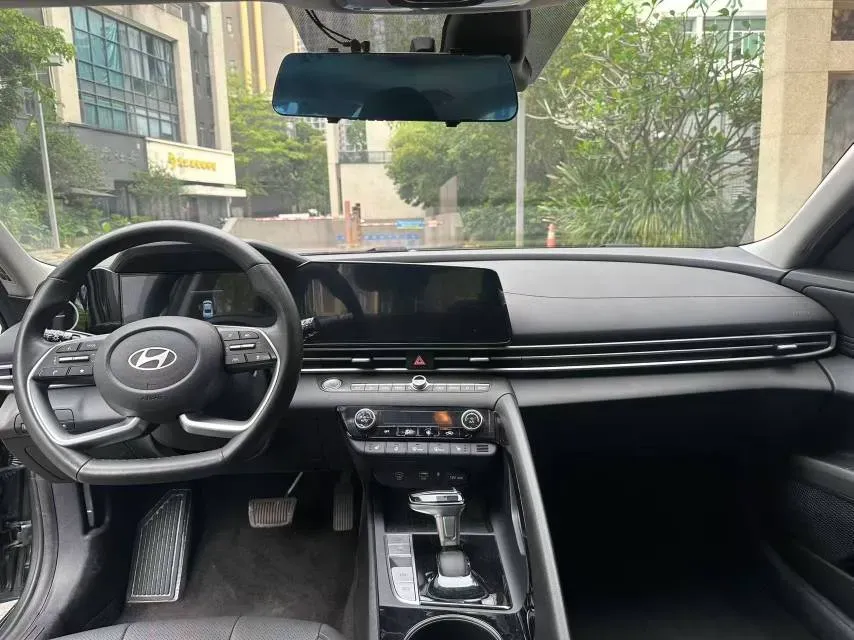 2023 Hyundai Elantra 1.5L 115HP L4 CVT,autocango,china used car exporter,china ev exporter,chinese used car exporter,chinese used ev exporter