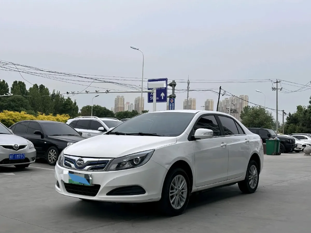 2018 BYD e5 BEV 60.48KWH,autocango,china used car exporter,china ev exporter,chinese used car exporter,chinese used ev exporter