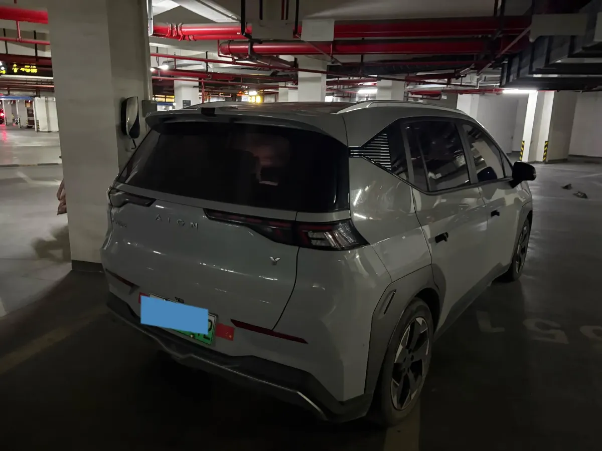 2022 Geely Okavango 1.8T 184HP L4 7DCT,autocango,china used car exporter,china ev exporter,chinese used car exporter,chinese used ev exporter