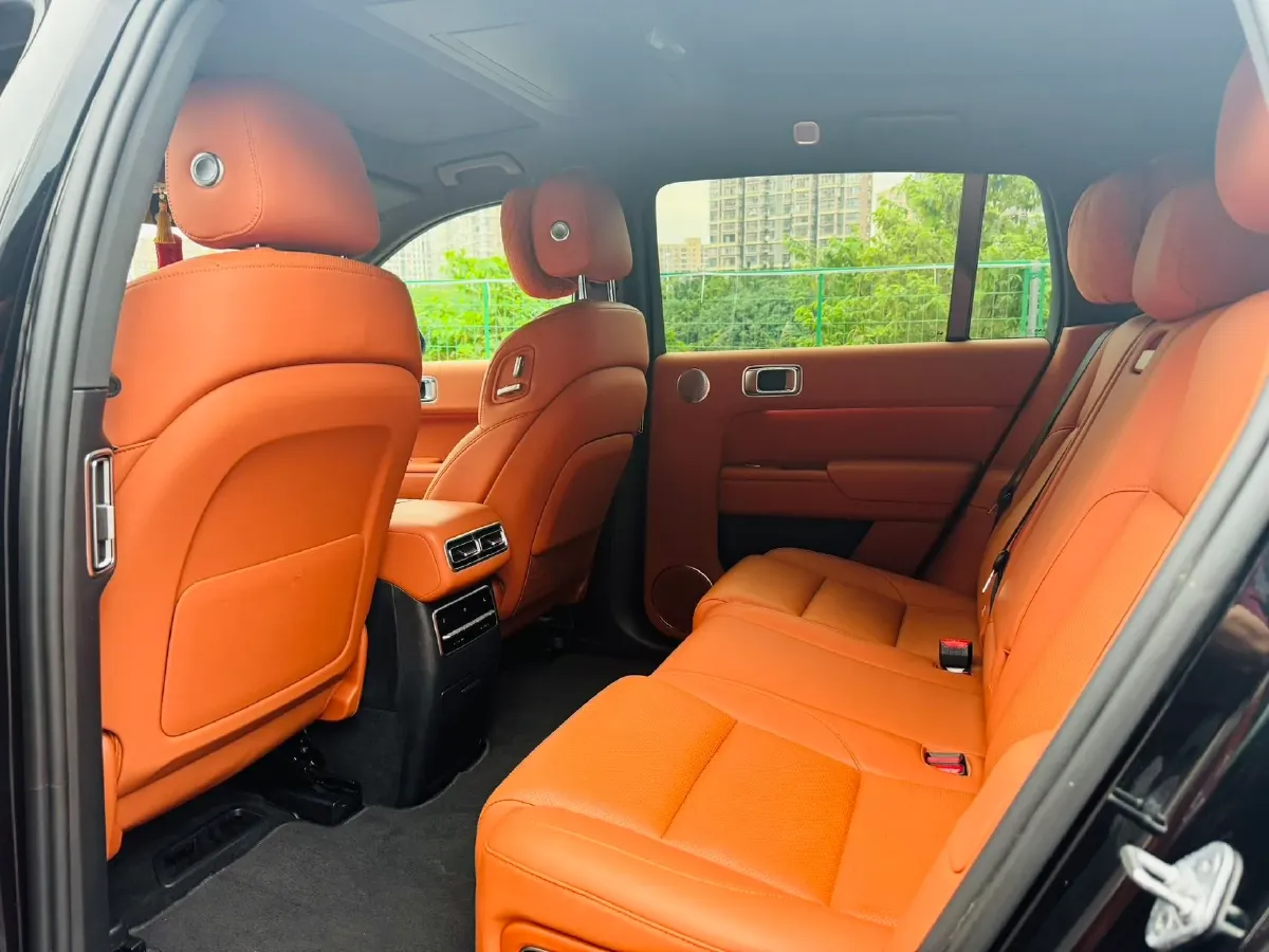 2023 Li L7 Range Extended 154HP REEV 40.9KWH,autocango,china used car exporter,china ev exporter,chinese used car exporter,chinese used ev exporter