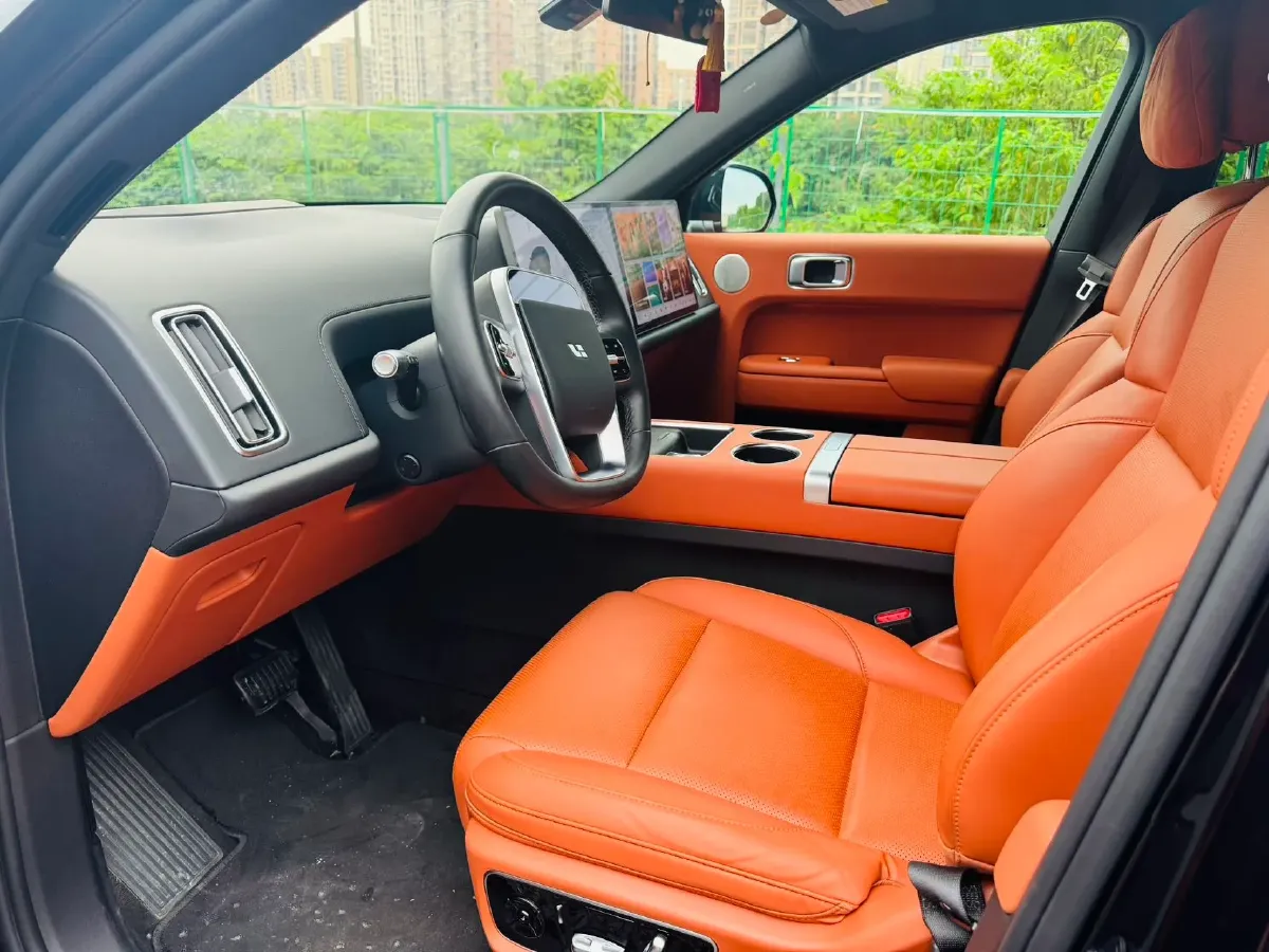 2023 Li L7 Range Extended 154HP REEV 40.9KWH,autocango,china used car exporter,china ev exporter,chinese used car exporter,chinese used ev exporter