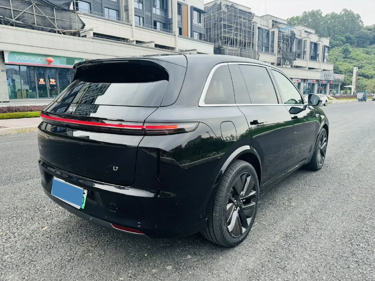 2023 Li L7 Range Extended 154HP REEV 40.9KWH,autocango,china used car exporter,china ev exporter,chinese used car exporter,chinese used ev exporter