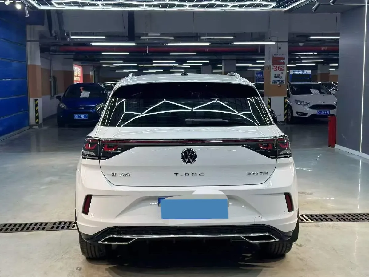 2025 Volkswagen T-Roc 1.5T 160HP L4 7DCT,autocango,china used car exporter,china ev exporter,chinese used car exporter,chinese used ev exporter