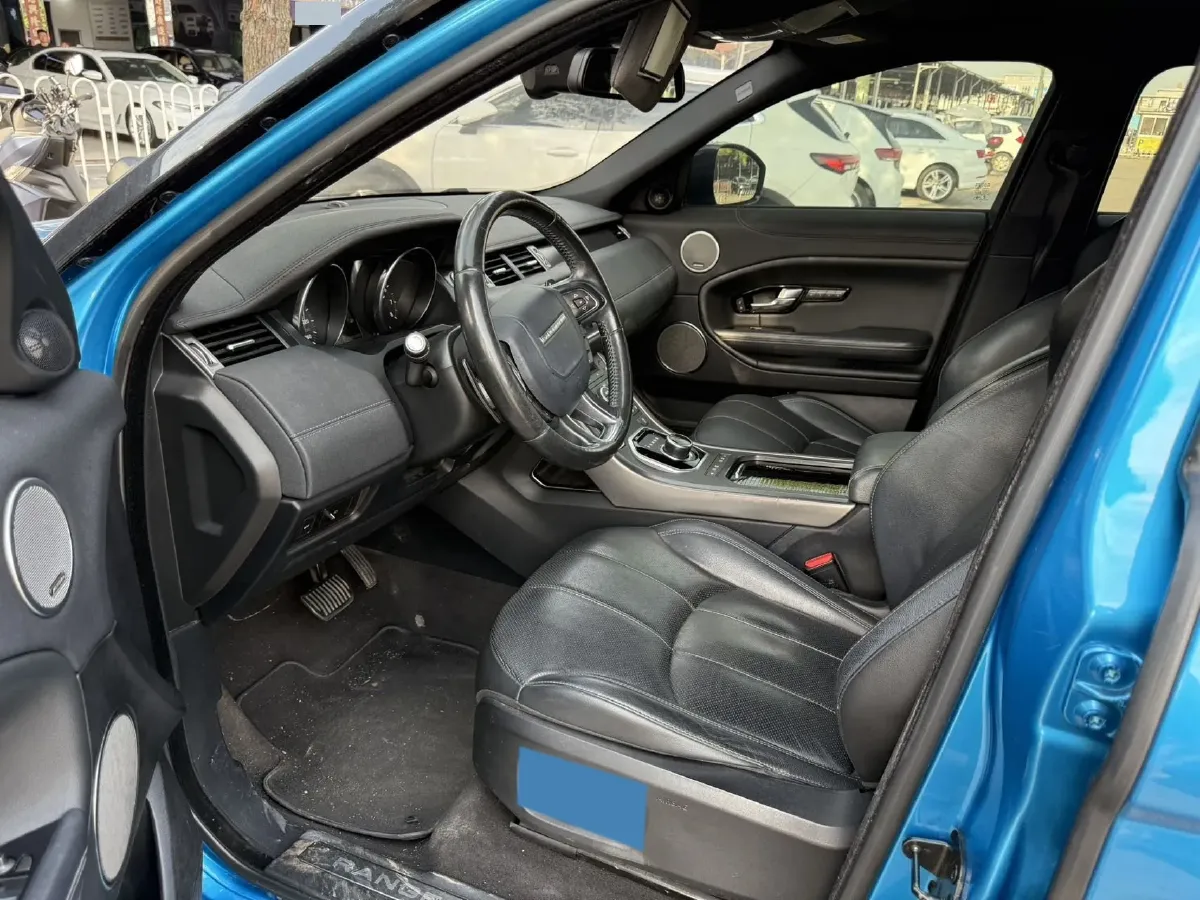 2018 Land Rover Range Rover Evoque 2.0T 241HP L4 9AT,autocango,china used car exporter,china ev exporter,chinese used car exporter,chinese used ev exporter
