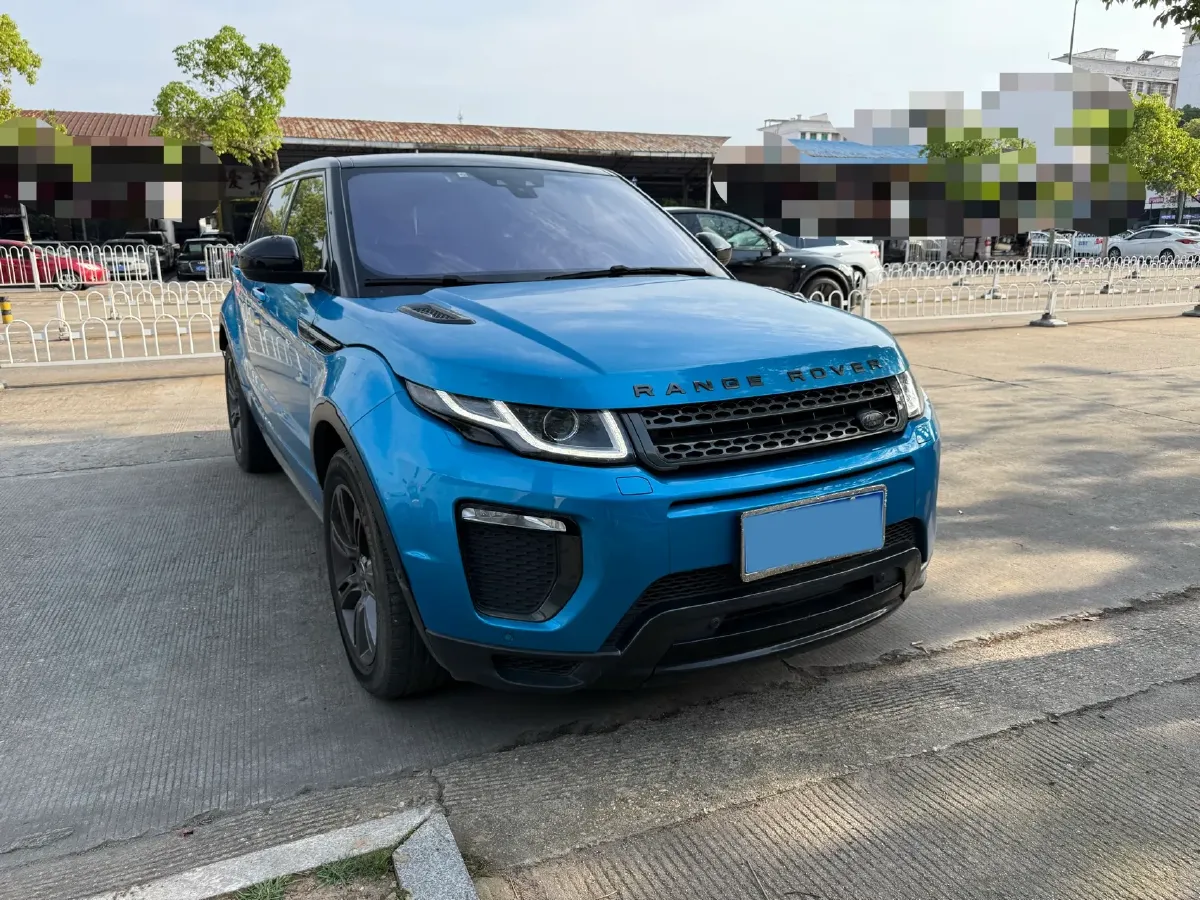 2018 Land Rover Range Rover Evoque 2.0T 241HP L4 9AT,autocango,china used car exporter,china ev exporter,chinese used car exporter,chinese used ev exporter