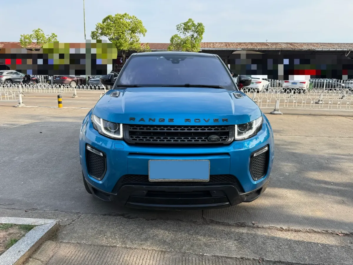2018 Land Rover Range Rover Evoque 2.0T 241HP L4 9AT,autocango,china used car exporter,china ev exporter,chinese used car exporter,chinese used ev exporter