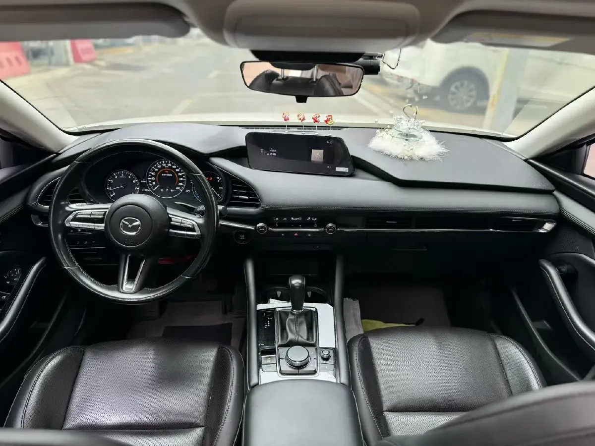 2022 Mazda 3 Axela 2.0L 158HP L4 6AT,autocango,china used car exporter,china ev exporter,chinese used car exporter,chinese used ev exporter