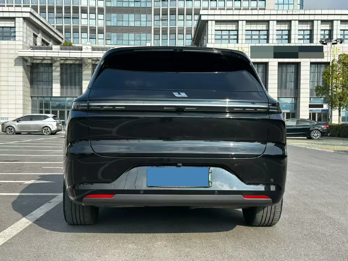 2024 Li L6 Range Extended 154HP L4 REEV 36.8KWH,autocango,china used car exporter,china ev exporter,chinese used car exporter,chinese used ev exporter