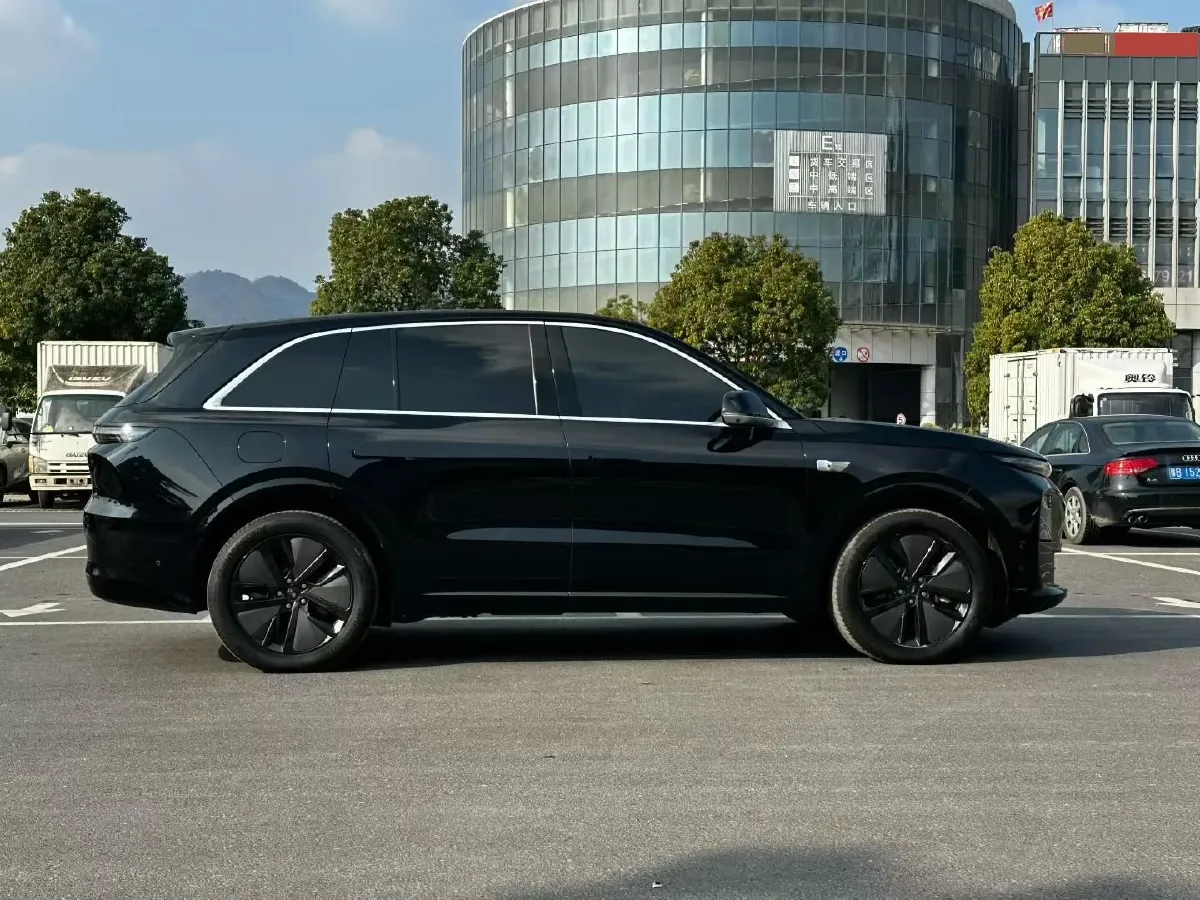 2024 Li L6 Range Extended 154HP L4 REEV 36.8KWH,autocango,china used car exporter,china ev exporter,chinese used car exporter,chinese used ev exporter