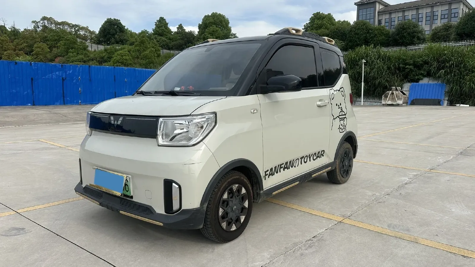 2022 WuLing HongGuang MINI EV BEV 17.3KWH,autocango,china used car exporter,china ev exporter,chinese used car exporter,chinese used ev exporter