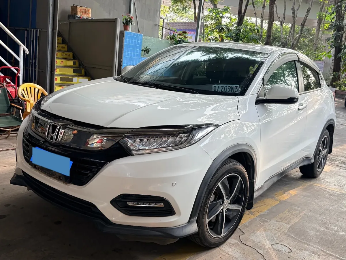 2020 Honda Vezel 1.5T 177HP L4 CVT,autocango,china used car exporter,china ev exporter,chinese used car exporter,chinese used ev exporter