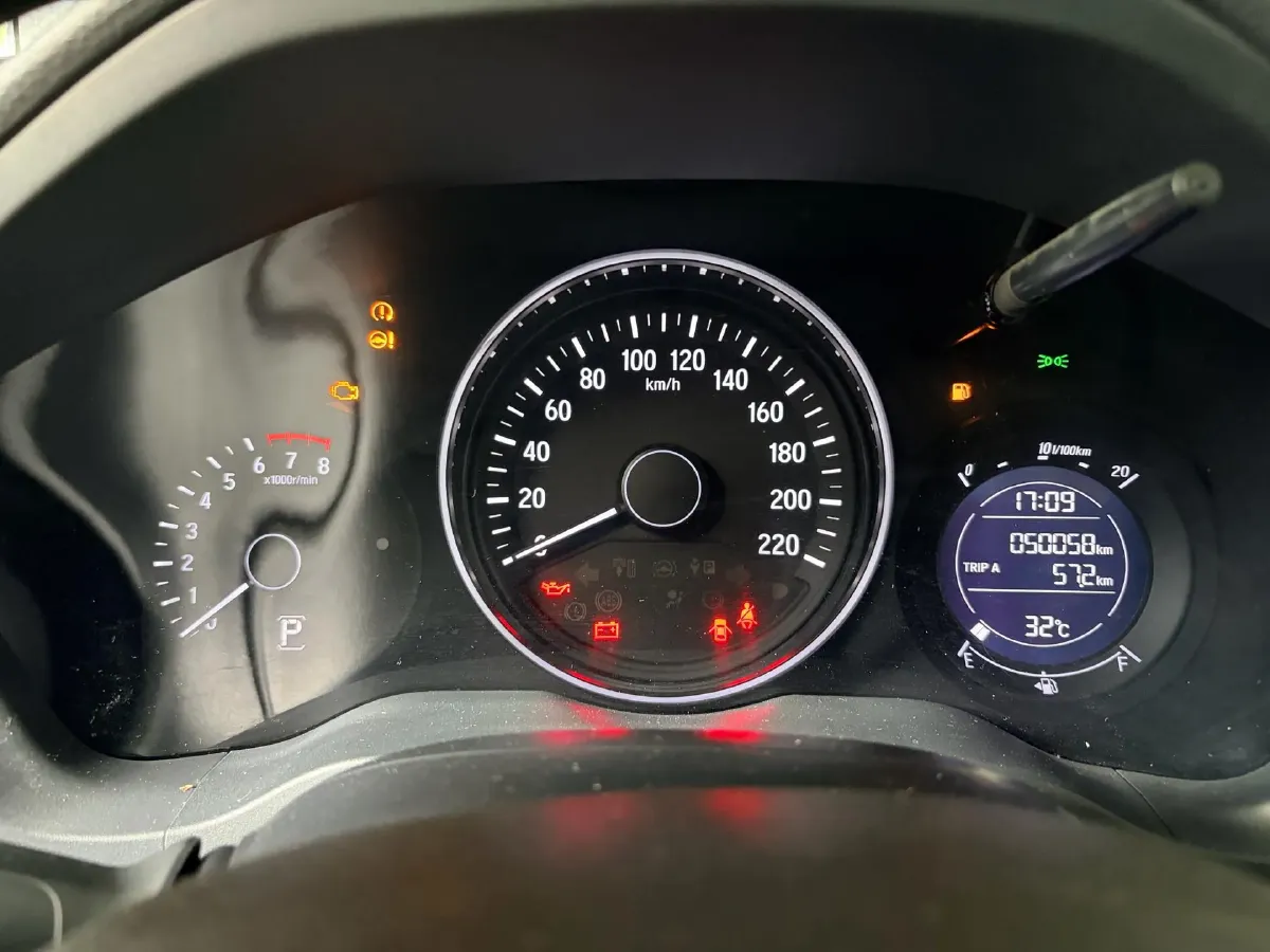 2020 Honda Vezel 1.5T 177HP L4 CVT,autocango,china used car exporter,china ev exporter,chinese used car exporter,chinese used ev exporter