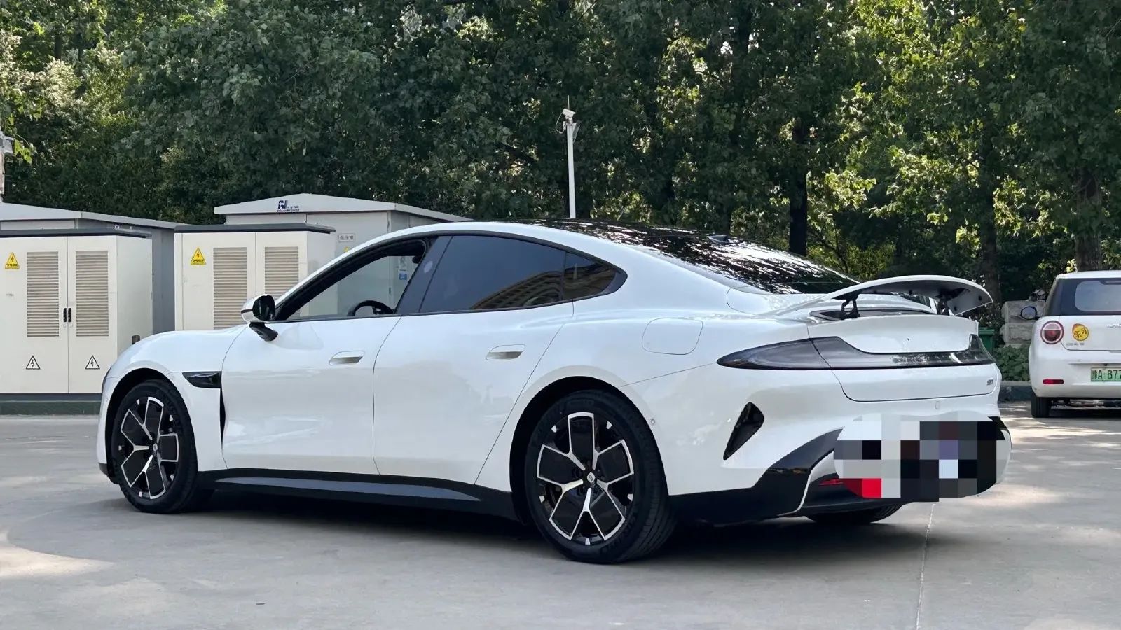 2024 MI SU7 BEV 94.3KWH,autocango,china used car exporter,china ev exporter,chinese used car exporter,chinese used ev exporter